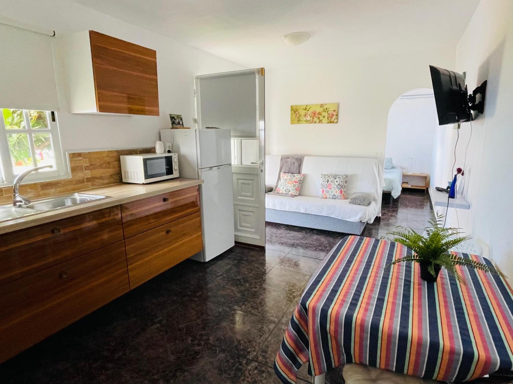 Piscina Compartida, Solo Adultos, Ac, Calefaccion Lägenhet El Paso Exteriör bild